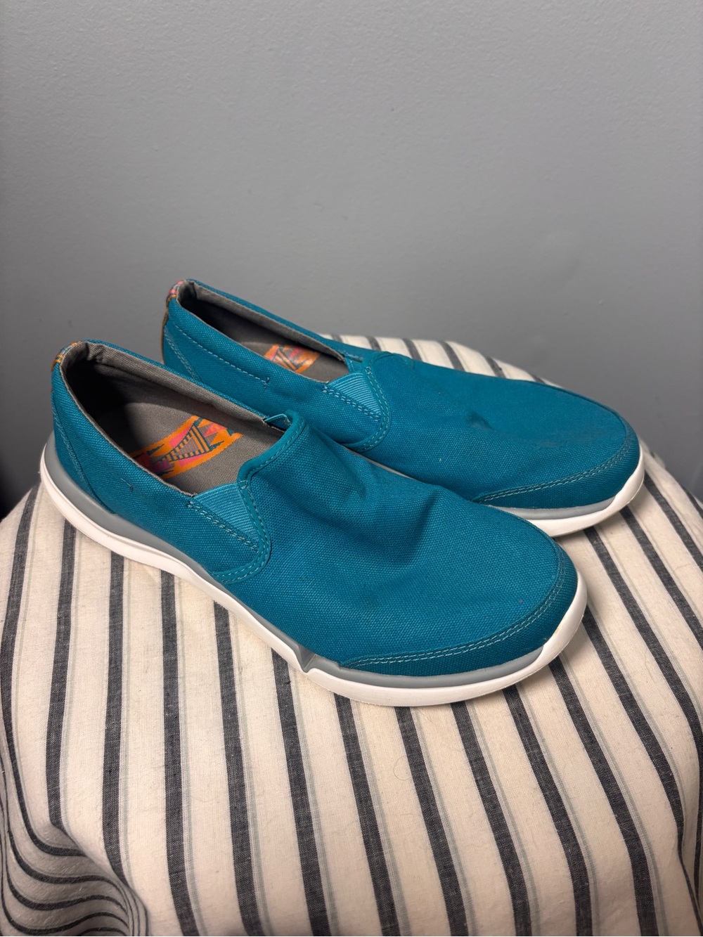 Teva Wander Chambray Slip-On Canvas Sneaker Shoe Lightweight Teal Blue 8
